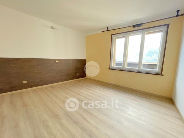 Appartamento in residenziale in Via Bora 7