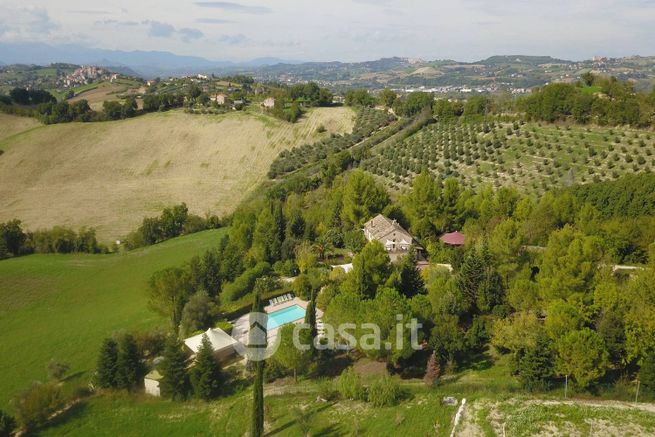 Villa in residenziale in Strada Provinciale 66