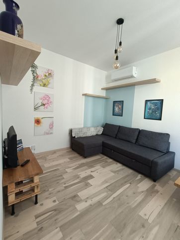 Appartamento in residenziale in Via Giorgio Giulini