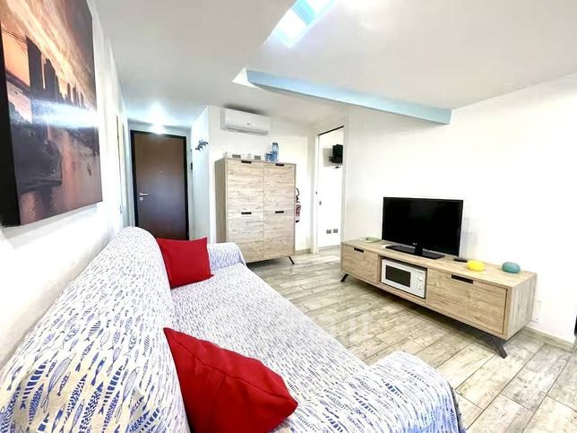 Attico/mansarda in residenziale in Via Argine Sinistro Goffredo Alterisio 30