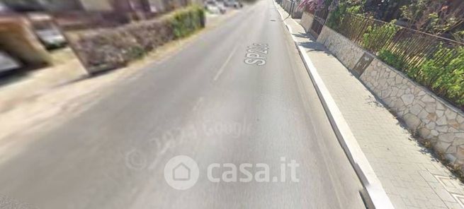 Box/posto auto in residenziale in Via Palombarese