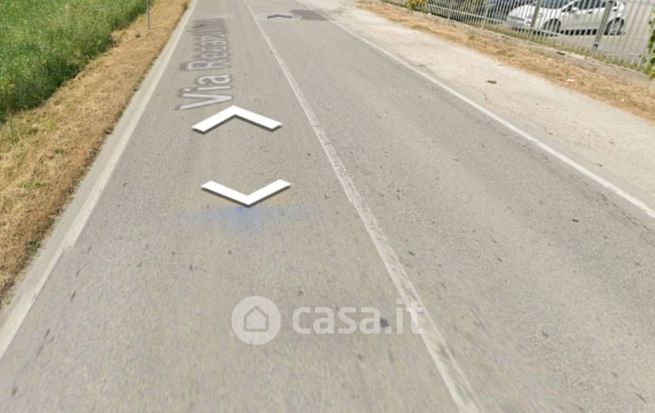 Terreno agricolo in commerciale in Via Recanatese