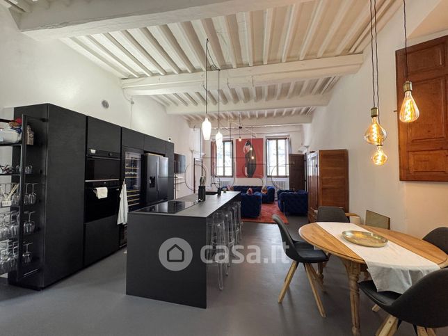Appartamento in residenziale in Via San Florido 8