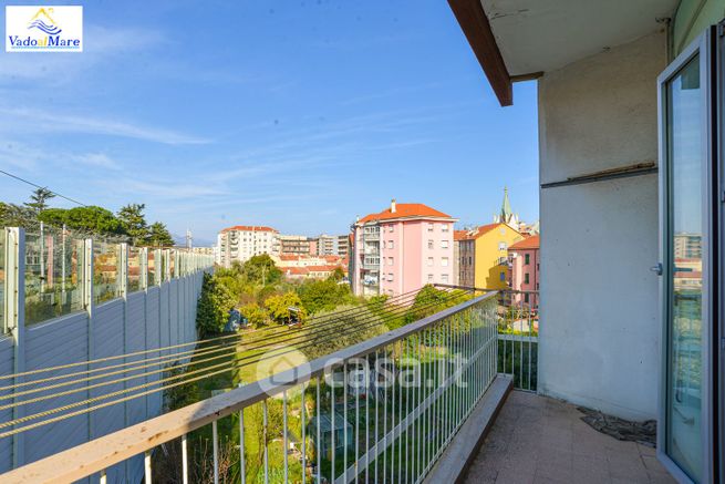 Appartamento in residenziale in Via Quiliano 10