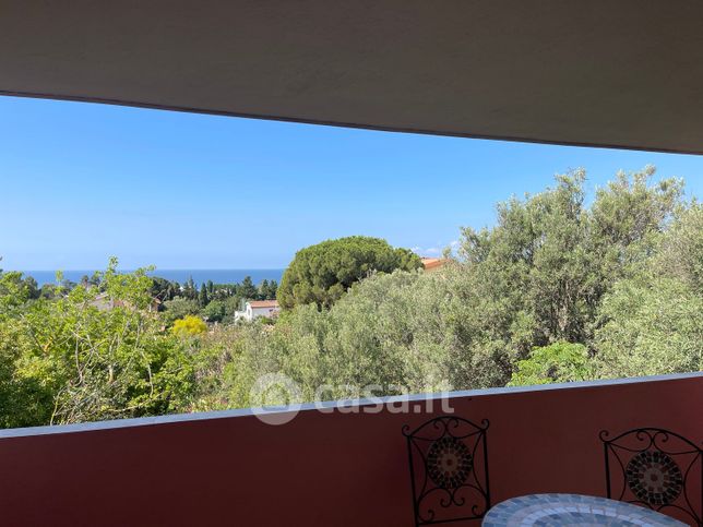 Appartamento in residenziale in Via Corbezzolo