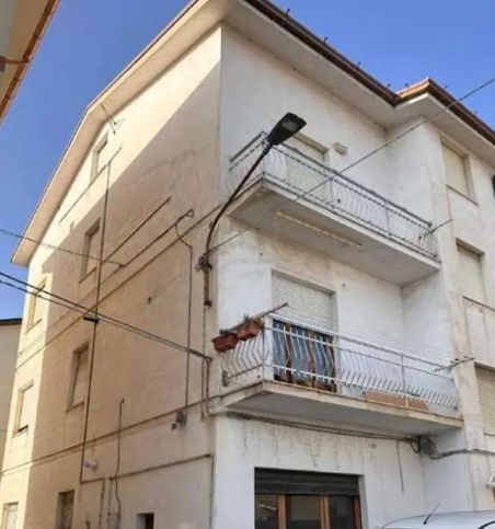 Casa indipendente in residenziale in Via Piave