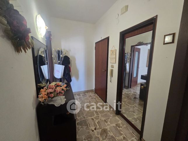 Appartamento in residenziale in Viale dei Comuni 45