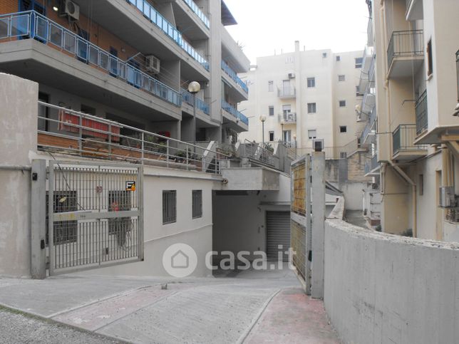 Box/posto auto in residenziale in Via Annunziatella