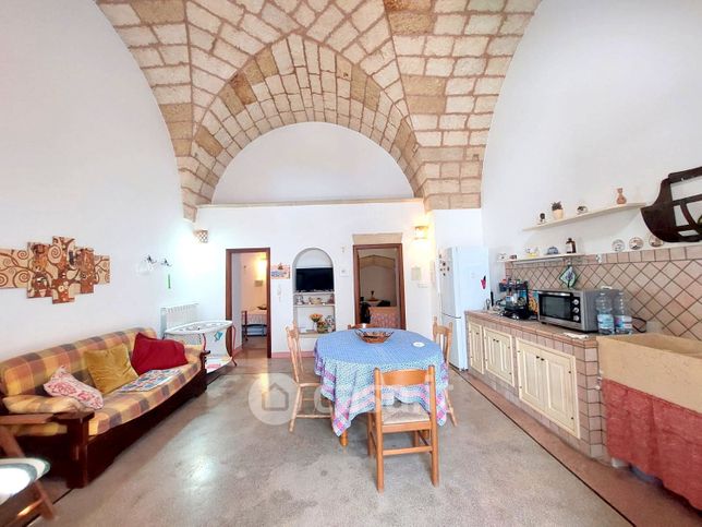 Casa indipendente in residenziale in Depressa