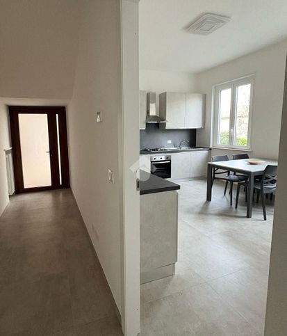 Appartamento in residenziale in Via I. Pizzetti 19