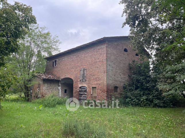 Rustico/casale in residenziale in Via Modenese