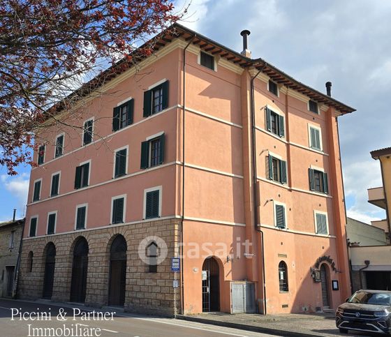 Appartamento in residenziale in Via Bastiola 95