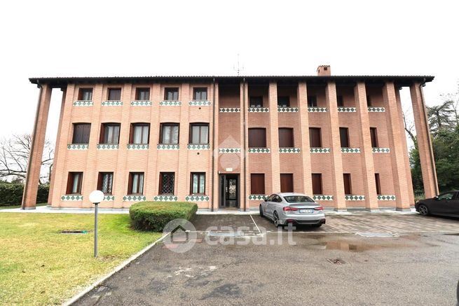 Appartamento in residenziale in Via Abetone Superiore 146