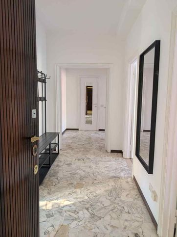 Appartamento in residenziale in Via Gamboloita 1