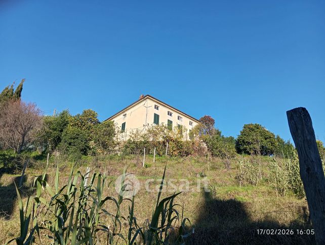 Rustico/casale in residenziale in Pieve