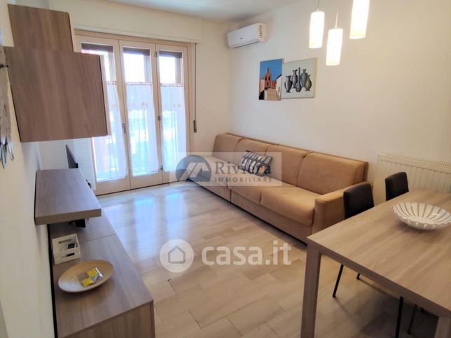 Appartamento in residenziale in Piazza Magnolie