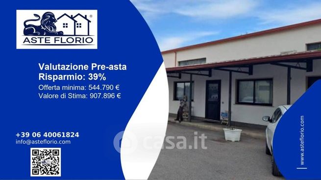 Capannone in commerciale in Strada di San Gemiliano 1 A