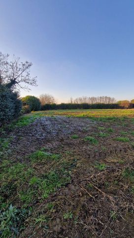 Terreno agricolo in commerciale in Via Cascina Gargantini 1