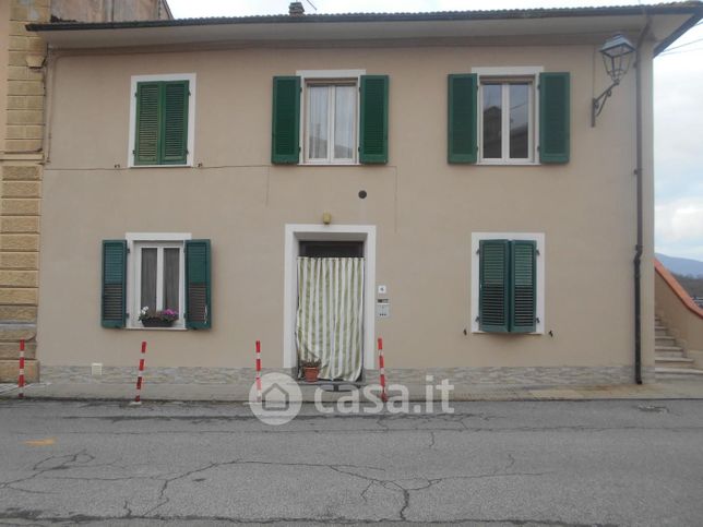 Casa bi/trifamiliare in residenziale in Via Torrigiana