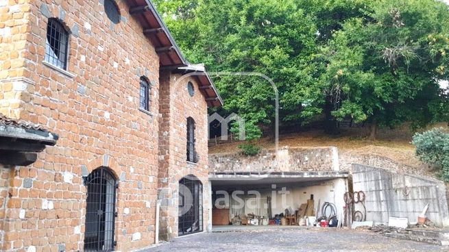 Villa in residenziale in Via Casilina 468