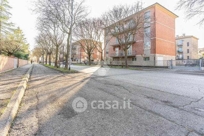 Appartamento in residenziale in Via Carlo Grillenzoni 85