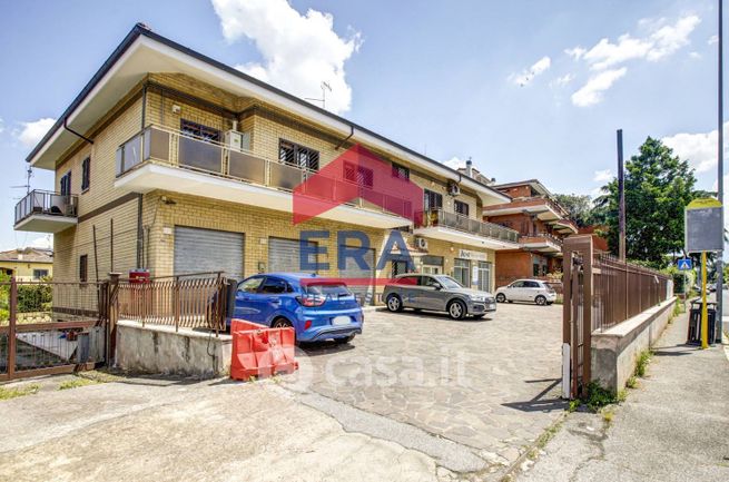Appartamento in residenziale in Via di Castel di Leva 253