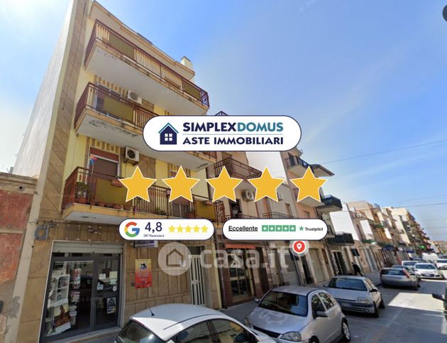 Appartamento in residenziale in Via Giovanni Lavaggi