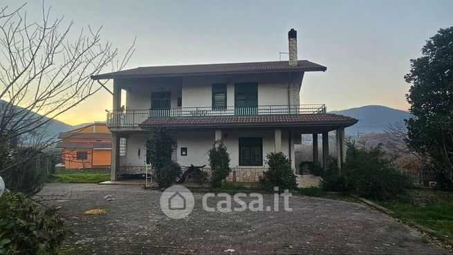 Villa in residenziale in Contrada Bagnoli 33 /d