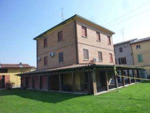 Casa indipendente in residenziale in Via dei Brugnoli 5