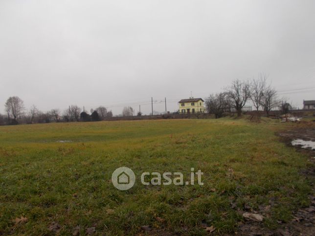 Terreno agricolo in commerciale in Via Don Giovanni Minzoni