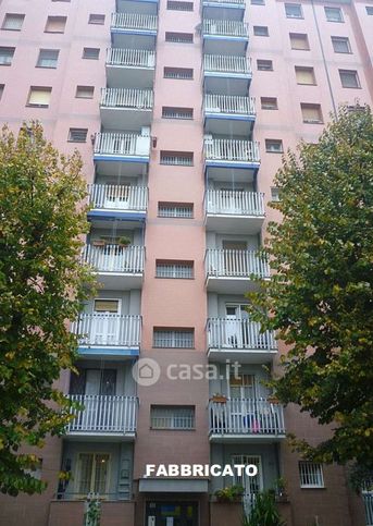 Appartamento in residenziale in Viale Italia 36