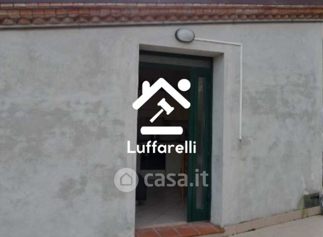 Ufficio in commerciale in Contrada Cupo