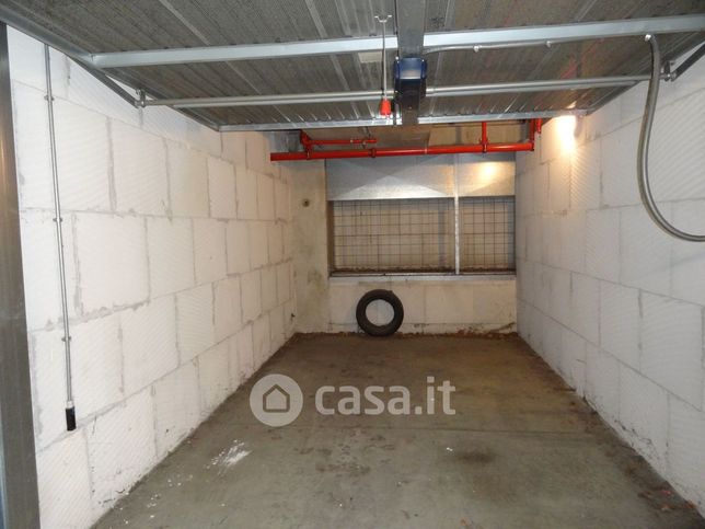 Garage/posto auto in residenziale in 