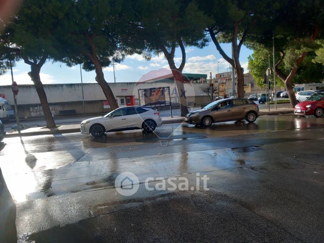 Garage/posto auto in residenziale in Via G. Cavestro 1