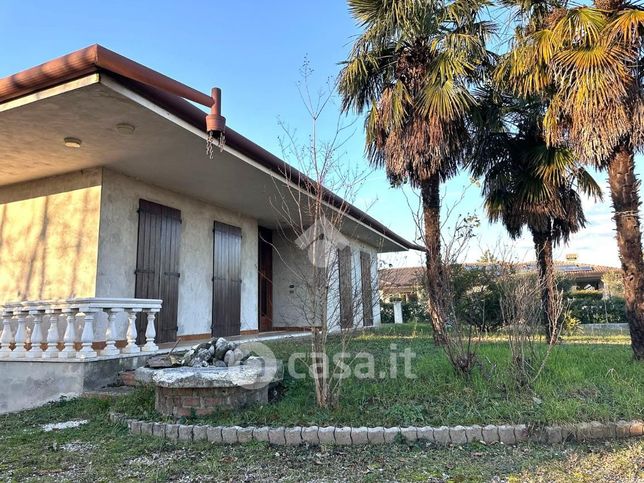 Villa in residenziale in Via CÃ  Giustiniani 14