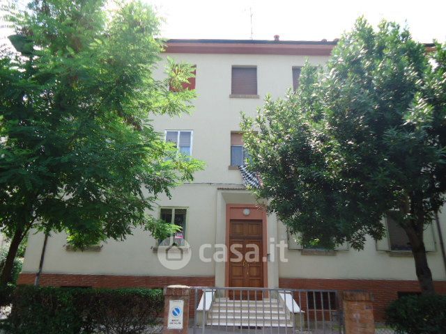 Appartamento in residenziale in Via Adua