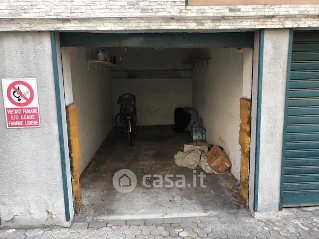 Garage/posto auto in residenziale in Via Cagliero 3