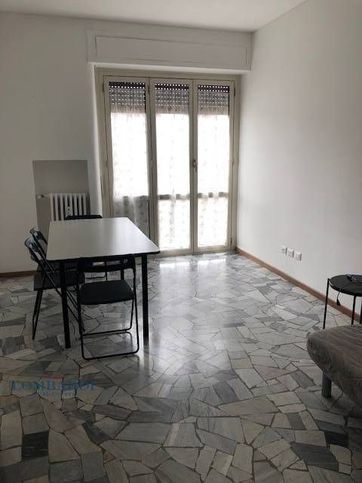 Appartamento in residenziale in Via Edoardo Bassini 43