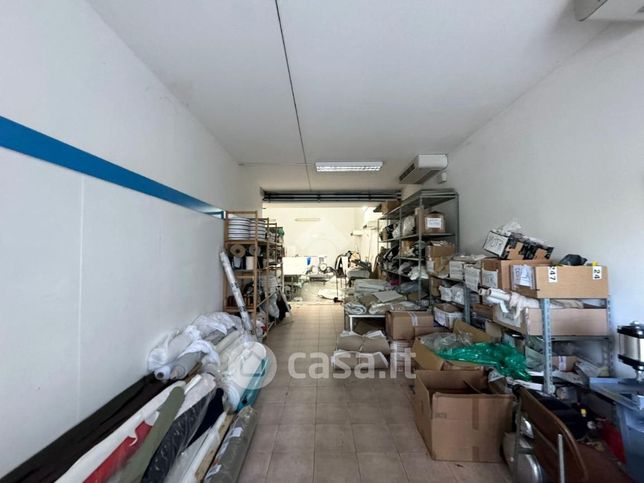 Capannone in commerciale in Via Marco Polo 95