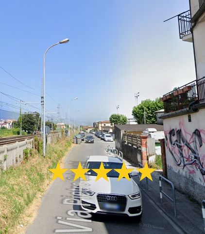 Appartamento in residenziale in Strada Statale 66 Pistoiese