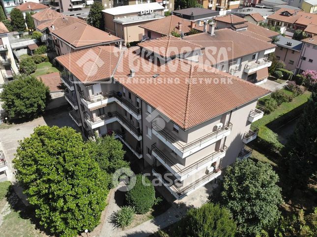 Appartamento in residenziale in Via Manzoni 21