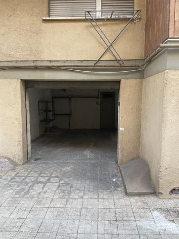 Garage/posto auto in residenziale in Via Camillo Serafini