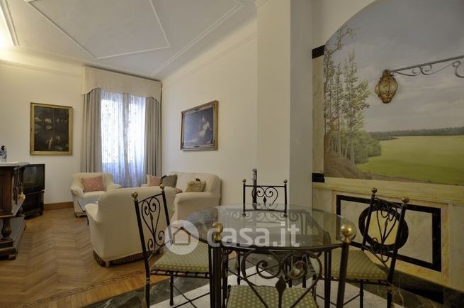 Appartamento in residenziale in Viale Monte Nero 78