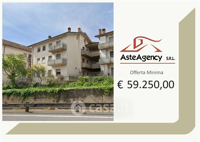 Appartamento in residenziale in Via G.F. Guerrieri 41