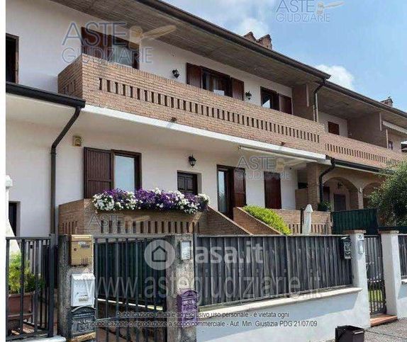 Appartamento in residenziale in Via San Francesco D'Assisi 73