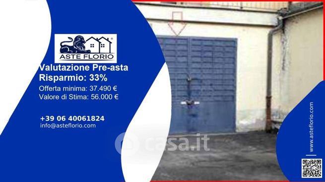 Box/posto auto in residenziale in Via Piave 1