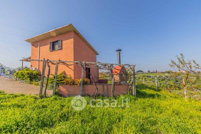 Casa indipendente in residenziale in Via Colle Reti