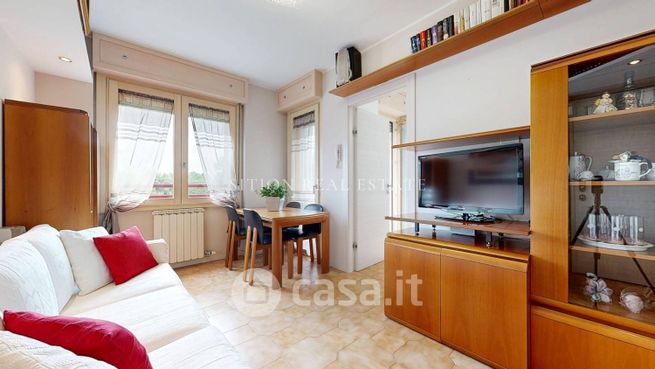 Appartamento in residenziale in Via Renato Simoni 10