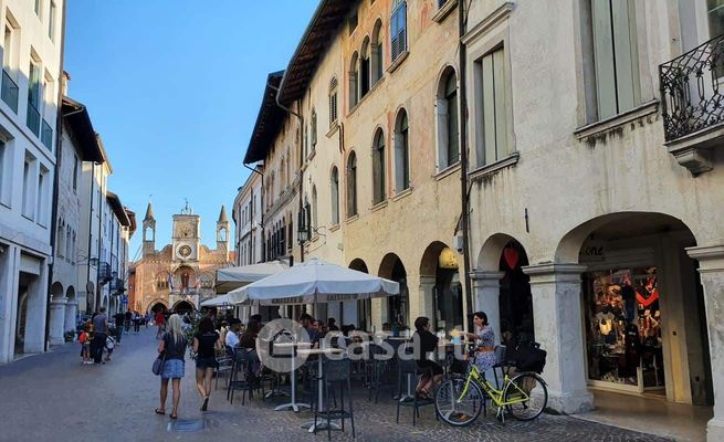 Appartamento in residenziale in Piazza della Motta