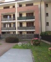 Box/posto auto in residenziale in Via Luigi Canonica 20